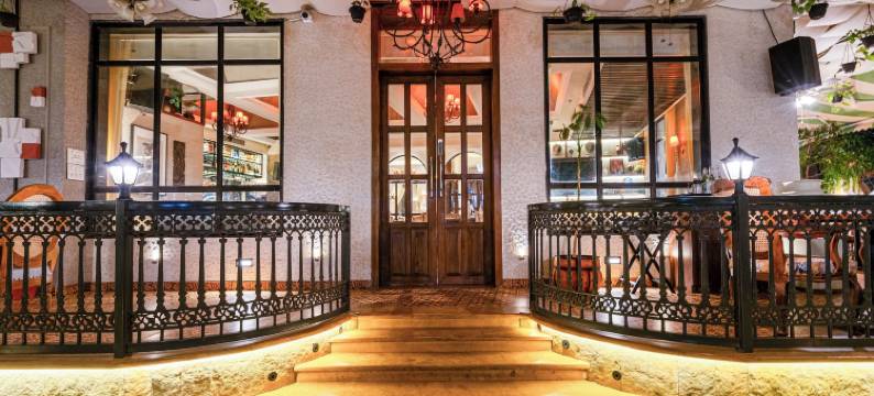 戈尔冈-阿尔纳酒店(Arnna Hotel - Goregaon)图片