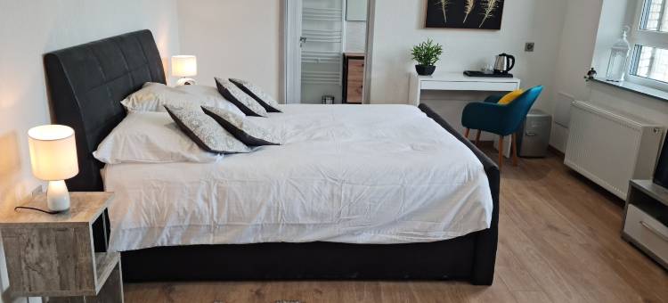 由LNA运营的LA FACTORY(La Factory by Lna)图片