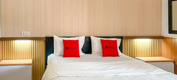 红门伊斯兰教Plus-靠近巴纽旺宜机场(RedDoorz Syariah Plus Near Banyuwangi Airport)图片