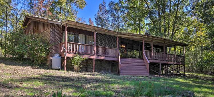 克拉克斯希尔湖区带游泳池和码头的住宅！(Clarks Hill Lake Area Home w/ Pool & Dock!)图片