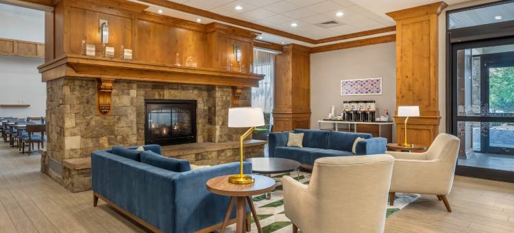 科达伦欢朋套房酒店(Hampton Inn & Suites Coeur d' Alene)图片