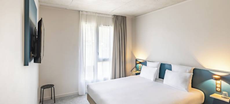 巴黎圣旺贝斯特韦斯特 11BAUER 酒店(Best Western 11Bauer Paris Saint-Ouen)图片