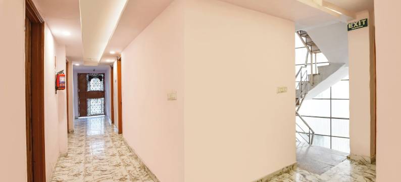 Fabhotel Ak 大陆(Via AK Continental)图片