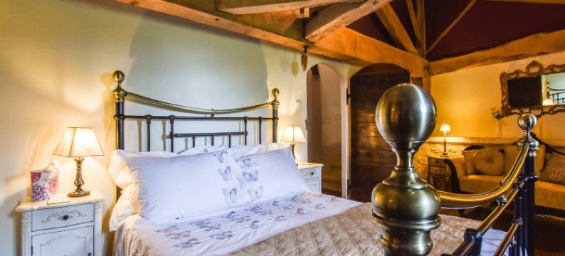 Holiday Home in Charente with Pool图片