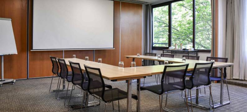 克雷泰伊湖滨诺富特酒店(Novotel Paris Créteil Le Lac)图片