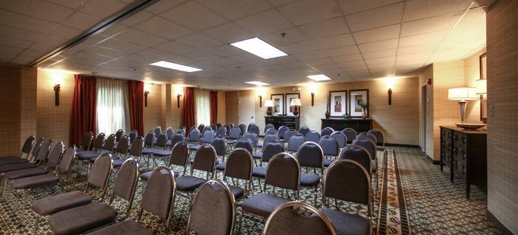 智选假日套房酒店亚特兰大埃默里大学区(Holiday Inn Express & Suites Atlanta-Emory University Area)图片