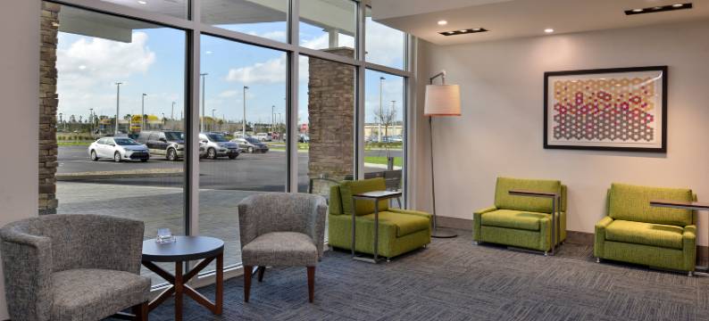 智选假日套房酒店-西墨尔本(Holiday Inn Express & Suites WEST MELBOURNE by IHG)图片