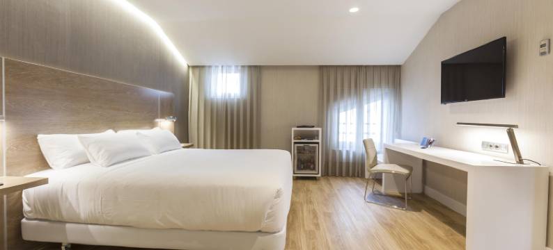 NH奥维耶多普林斯帕多酒店(NH Oviedo Principado)图片