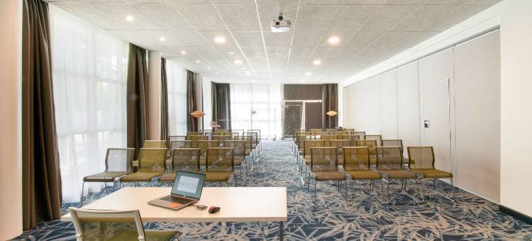 瑟纳特高尔夫绿色公园诺富特酒店(Novotel Sénart Golf de Greenparc)图片