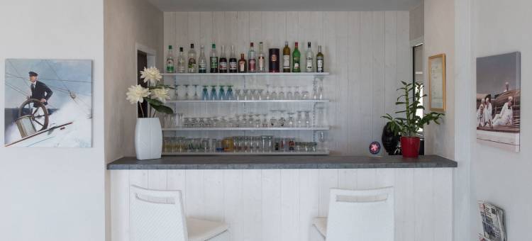 原创精品美丽华酒店(Hôtel the Originals Miramar, Royan Pontaillac)图片