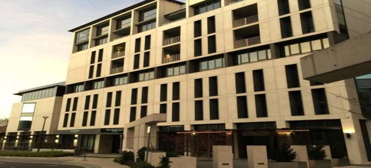 公园套房101家酒店(Burbury Hotel)图片