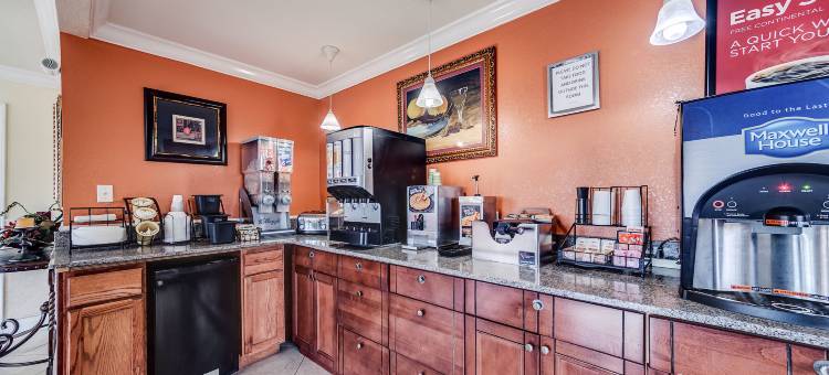 查尔斯湖大学区伊克诺旅馆(Econo Lodge Lake Charles University Area)图片