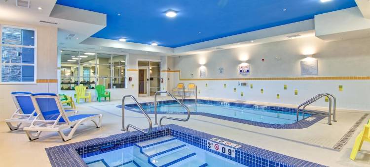 贝斯特韦斯特优质欣顿优质套房酒店(Best Western Plus Hinton Inn  Suites)图片