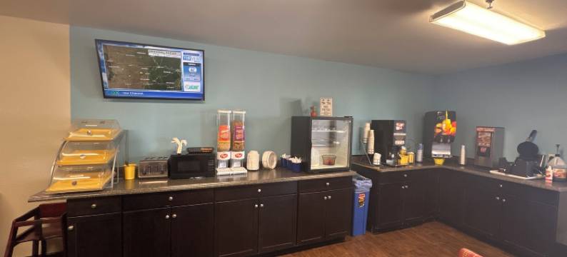 萨莱纳I-70温德姆戴斯酒店(Days Inn by Wyndham Salina I-70)图片