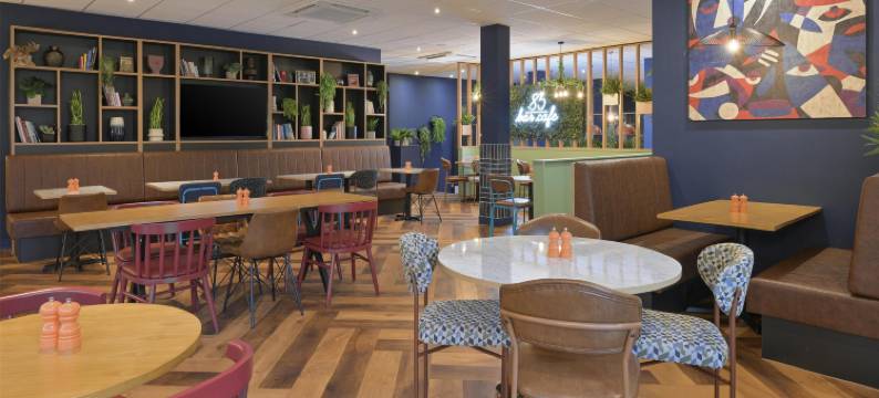 斯文顿旅客之家酒店(Travelodge Swindon)图片