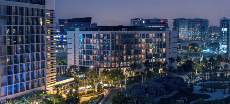 亚斯岛广场洲际环岛酒店(Yas Plaza Circuit by IHG)图片