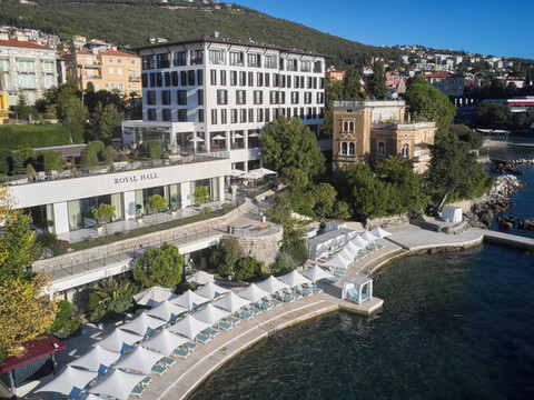 阿马德里亚公园皇家酒店