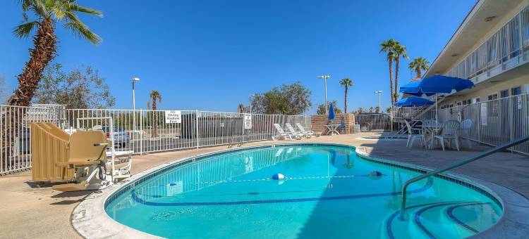 棕榈泉兰乔米拉日6号汽车旅馆(Motel 6 Rancho Mirage, CA - Palm Springs)图片