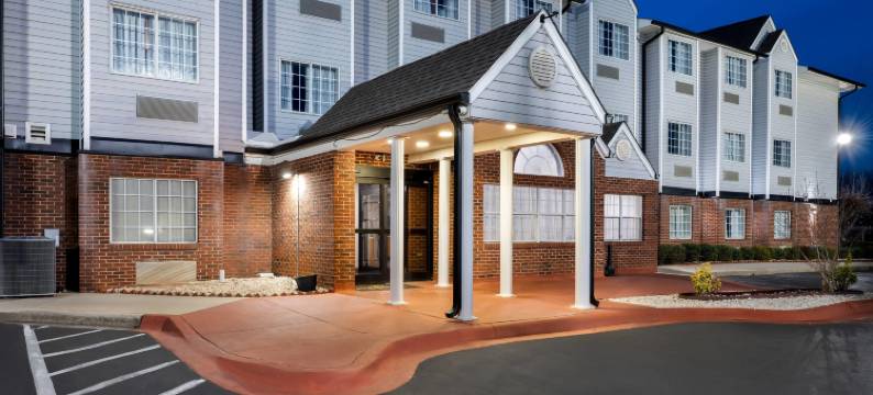 斯泰茨维尔温德姆麦客达套房酒店(Microtel Inn & Suites by Wyndham Statesville)图片