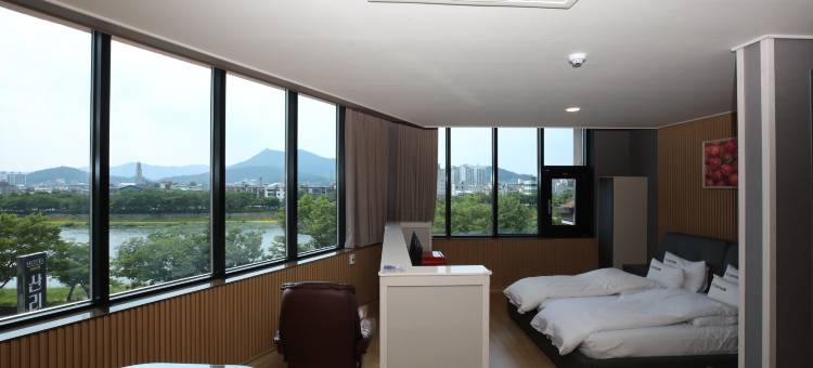 三里治酒店(Sanriji Hotel)图片
