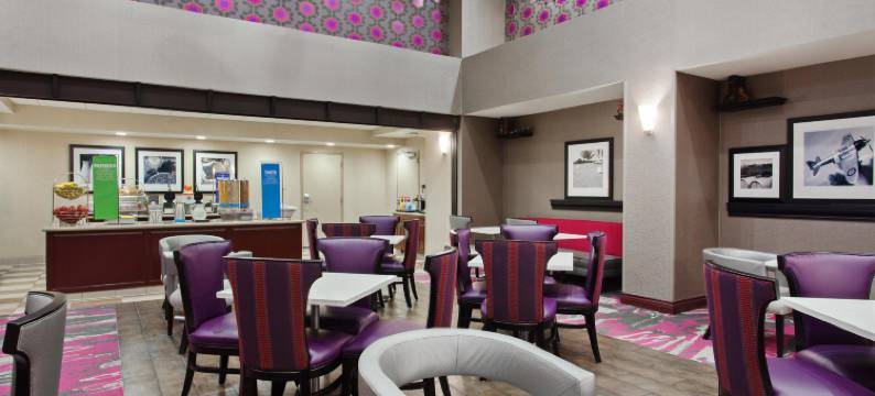 奥克兰机场阿拉梅达欢朋套房酒店(Hampton Inn & Suites Oakland Airport-Alameda)图片