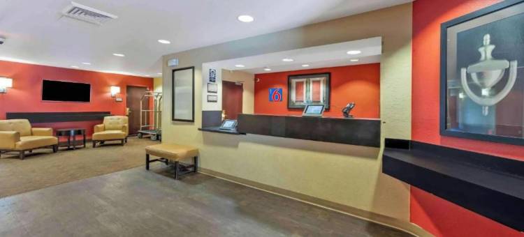 Motel 6 萨克拉门托阿登路延住酒店(Motel 6 Extended Stay Sacramento Arden Way California)图片