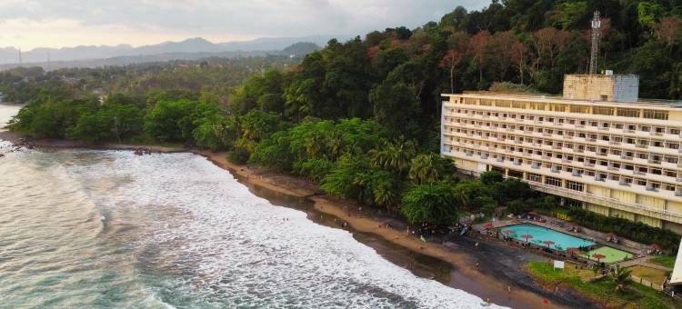 格兰德茵那萨穆德拉海滩酒店(Grand Inna Samudra Beach Hotel)图片