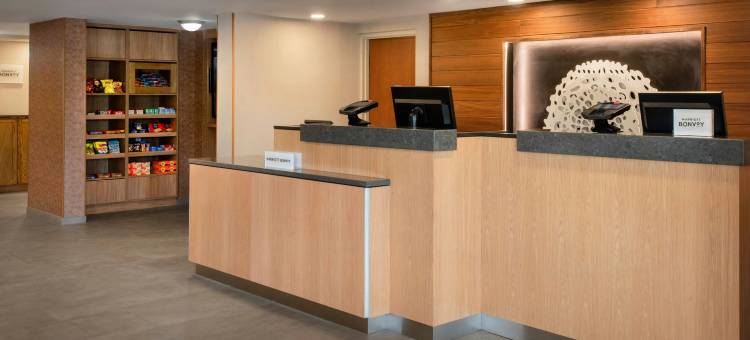 埃姆斯伯里万枫酒店(Fairfield Inn Amesbury)图片