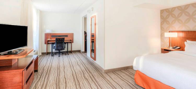 温斯顿塞勒姆市中心万枫套房酒店(Fairfield Inn & Suites Winston-Salem Downtown)图片