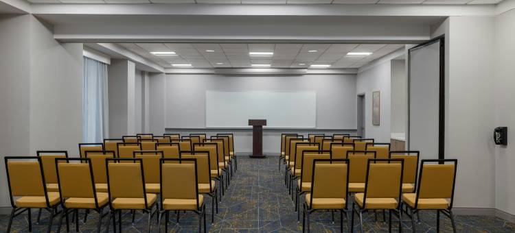 希尔顿欢朋酒店-华盛顿杜勒斯机场南(Hampton Inn Washington-Dulles Int'l Airport South)图片