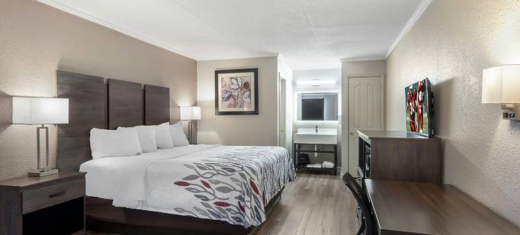 红屋顶曼彻斯特旅馆(Red Roof Inn Manchester, TN)图片