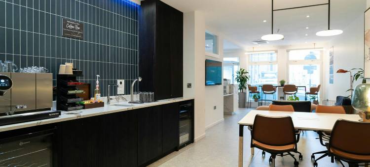 格罗夫行政法院喷泉公寓(Fountain Court Apartments - Grove Executive)图片