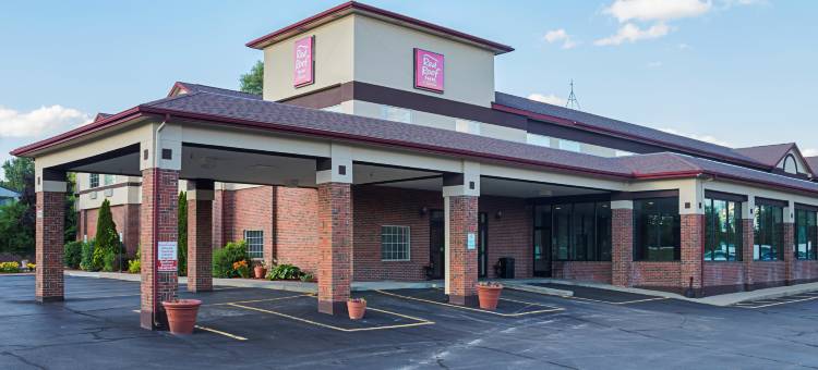 猎户座湖/奥本山红顶套房酒店(Red Roof Inn & Suites Lake Orion/ Auburn Hills)图片