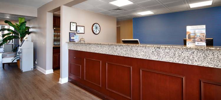 纳瓦拉贝斯特韦斯特海滨酒店(Best Western Navarre Waterfront)图片