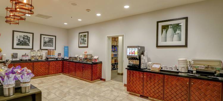 特洛皮卡纳希尔顿欢朋酒店(Hampton Inn Tropicana)图片