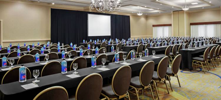 黎明城索格拉斯米尔斯希尔顿逸林酒店(DoubleTree by Hilton Sunrise - Sawgrass Mills)图片