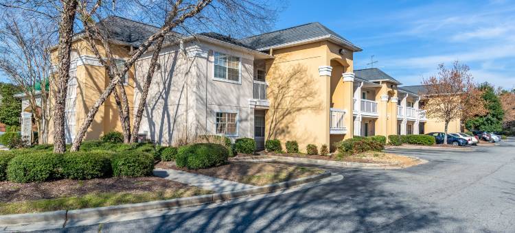 亚特兰大东北桃树角霍姆汤公寓(HomeTowne Studios Atlanta NE - Peachtree Corners)图片