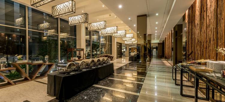 芝卡朗加巴贝克假日酒店(Holiday Inn Cikarang Jababeka)图片