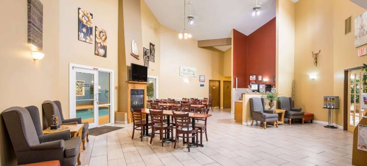 伊克诺旅馆-莱克米尔斯(Econo Lodge Lake Mills)图片