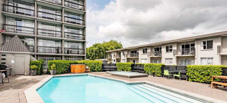 汉密尔顿哈特兰大使酒店(Heartland Ambassador Hotel Hamilton)图片