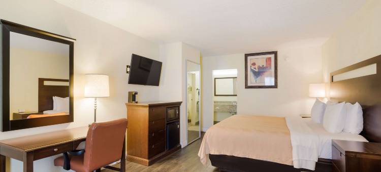 凯艺套房酒店(Quality Inn & Suites Conference Center Statesboro Historic District)图片