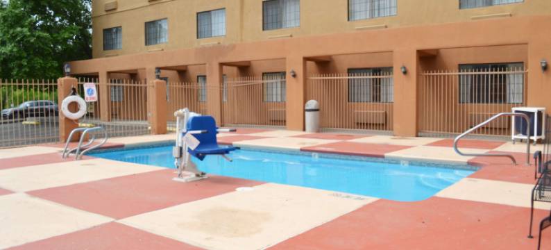 圣达菲温德姆华美达酒店(Ramada by Wyndham Santa Fe)图片