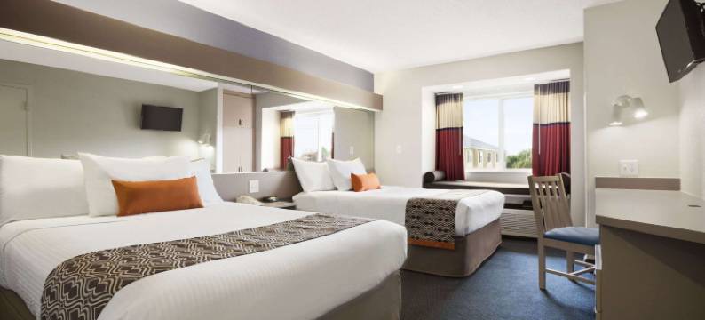 路易斯维尔东部麦客达温德姆酒店(Microtel Inn & Suites by Wyndham Louisville East)图片