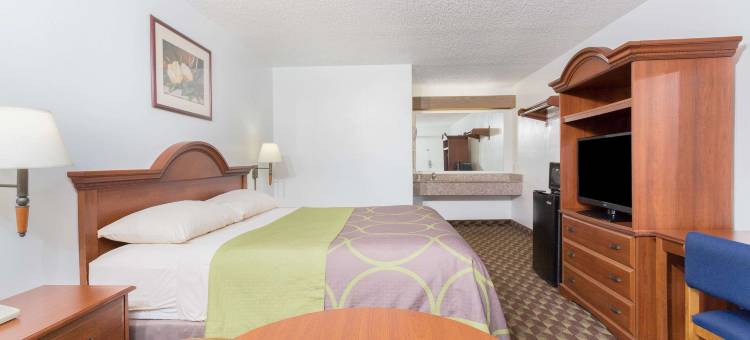 里维拉比奇西棕榈滩海滩速8酒店(Super 8 by Wyndham Riviera Beach West Palm Beach)图片