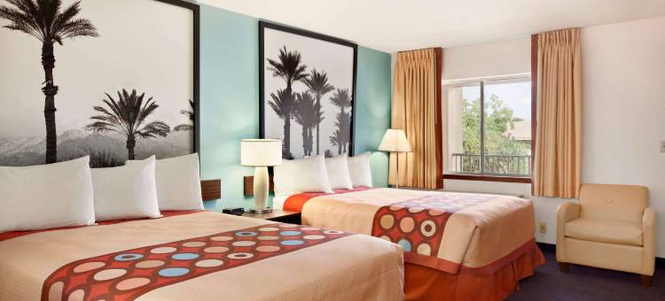 印地欧温德姆速8酒店(Super 8 by Wyndham Indio)图片