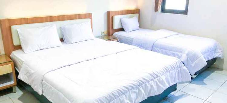 佩尔玛塔玛杰南酒店(Hotel Permata Majenang)图片