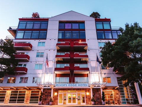 波特兰河畔酒店-希尔顿精选