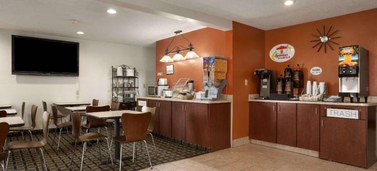 普雷斯顿堡速8酒店(Spark by Hilton Prestonsburg)图片