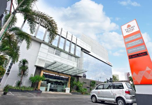 Tjokro Hotel Pekanbaru Hotel Overview