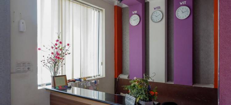 红多兹酒店-近哈比比艾农纪念碑(RedDoorz Near Monumen Habibi Ainun)图片